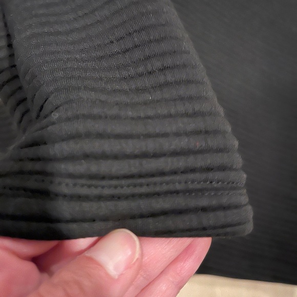 Everly Crop Top - Picture 8 of 8